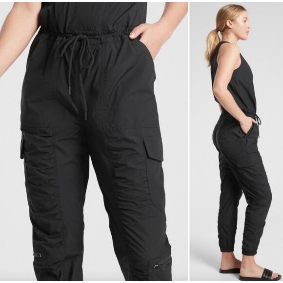 Athleta Canopy Parachute Romper Jumpsuit Black Sleeveless Cargo Jogger Size 0 - Picture 2 of 9